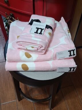 Marimekko Unikko Poppy Bath Towel Set